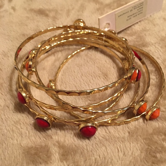 🎁 AMRITA SINGH BRACELETS AND EARRINGS. 🎁 NWT - Picture 3 of 6